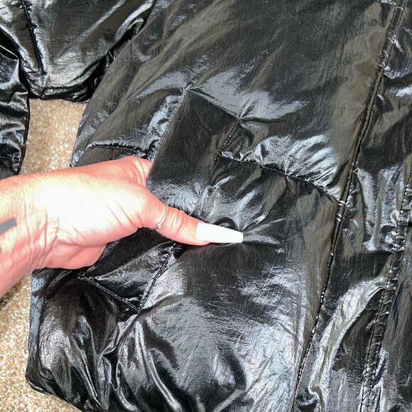 Pull&Bear puffer coat/jacket black wet look zip/button up women's SZ M hip hop - Picture 8 of 9